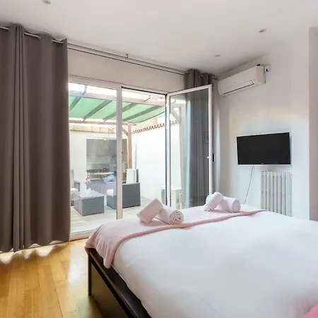1229 - Awesome Center With Terrace Barcelona